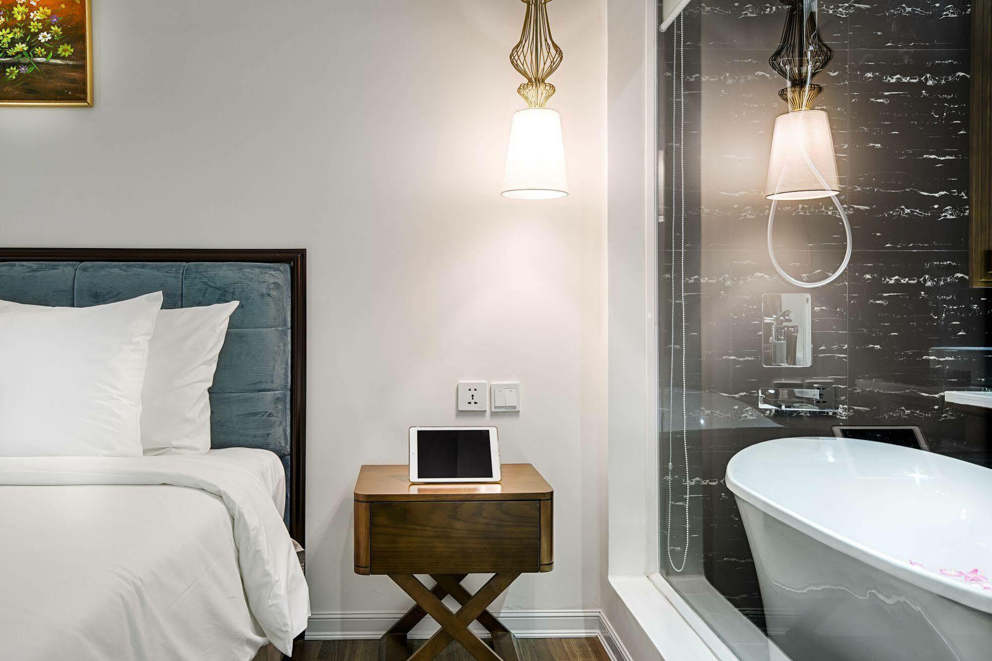 Adaline Hotel And Suite Da Nang Luaran gambar